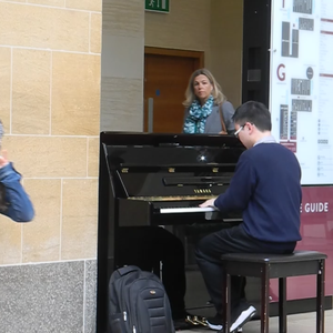 美国免费一级毛片
